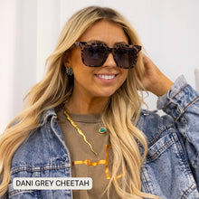 Dani- Women’s Square Sunglasses – Oversized : Grey Cheetah