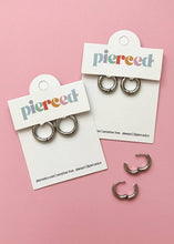 Silver Huggies Earrings: 8mm