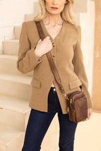 Parker 3 Compartment Crossbody w/ Pouch | M2080 : Cocoa Pearl