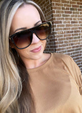 Ember: Brown Gradient Cheetah