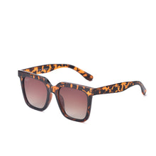 Dani- Women’s Square Sunglasses – Oversized : Grey Cheetah