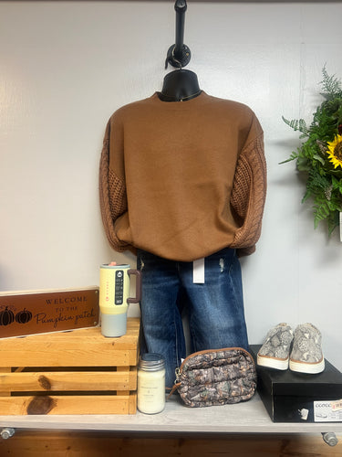 Cable knit sweater- deep camel