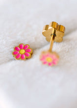 Hot Pink Tiny Daisy