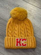 KC Striped Beanie: Black