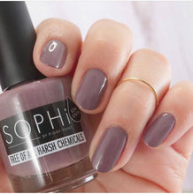 Boyfriend Abroad Non-Toxic Nail Polish
