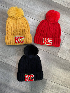 KC Striped Beanie: Black