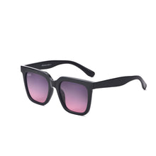 Dani- Women’s Square Sunglasses – Oversized : Grey Cheetah