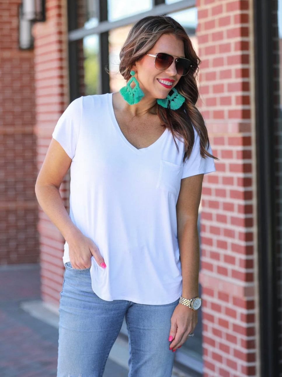 White basic pocket tee