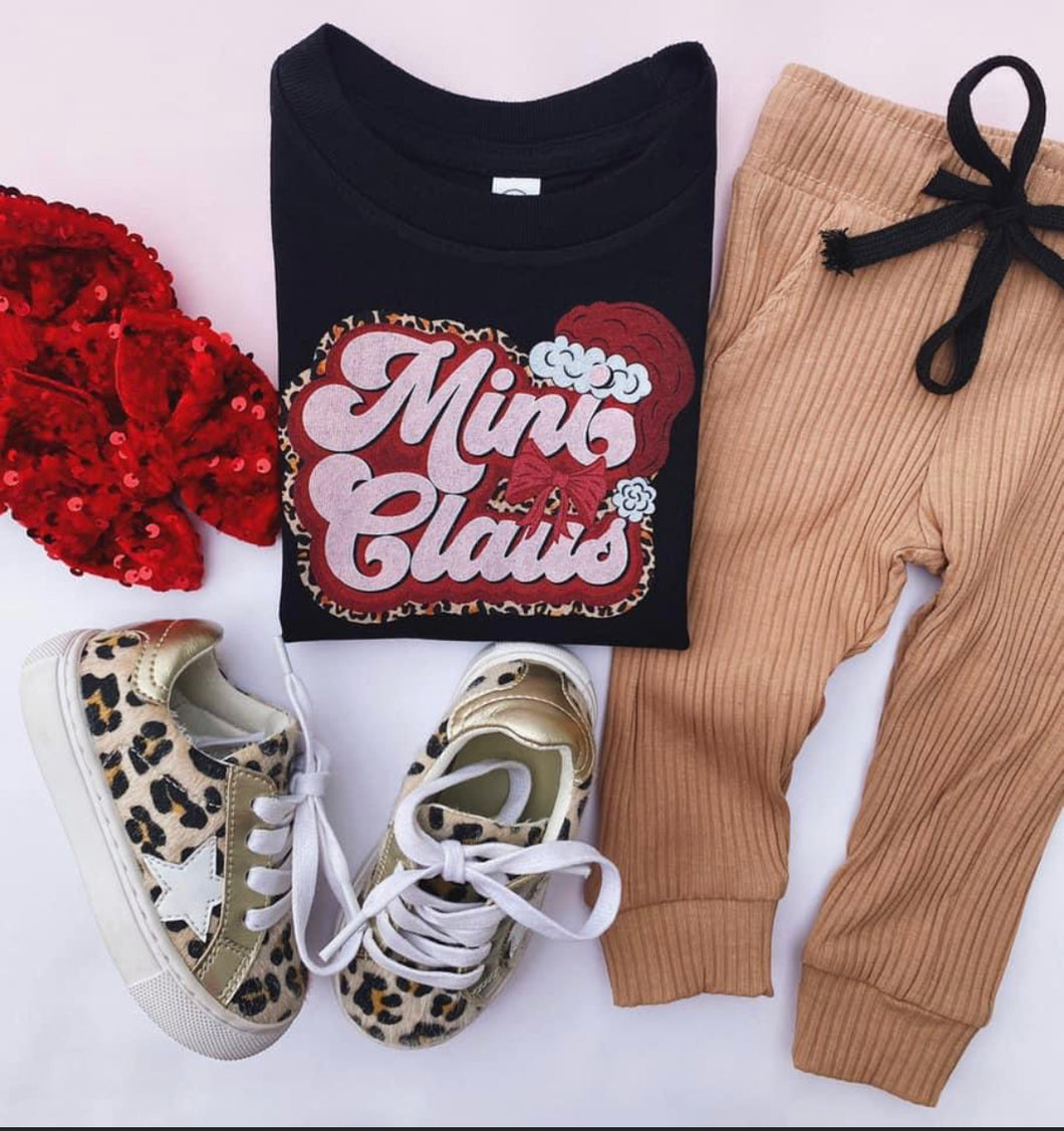 Mini Claus tee