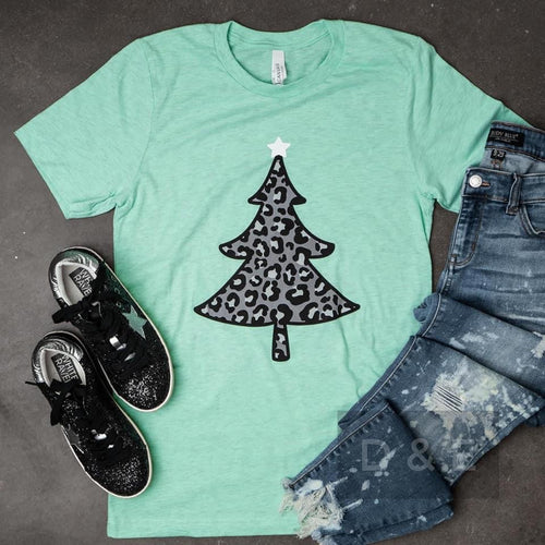 Leopard tree mint tee